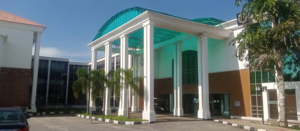 Mydas Resort
